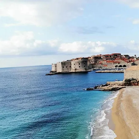 Ira Dubrovnik