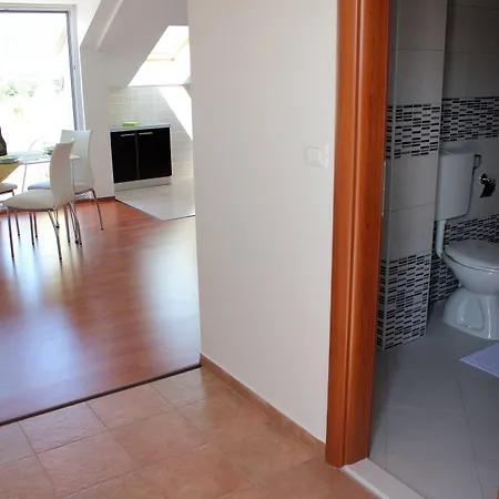 Ira Апартаменты