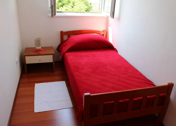 Apartament Ira