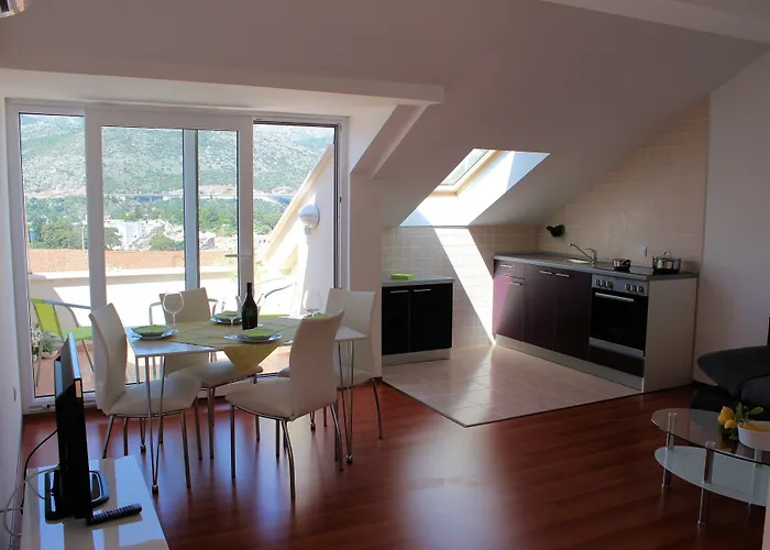 Apartament Ira