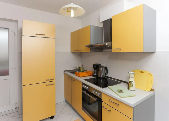 Apartament Ira *