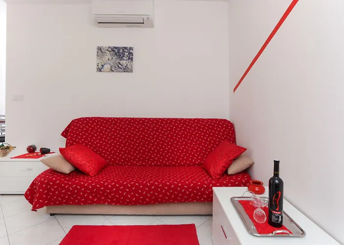 Apartament Ira *