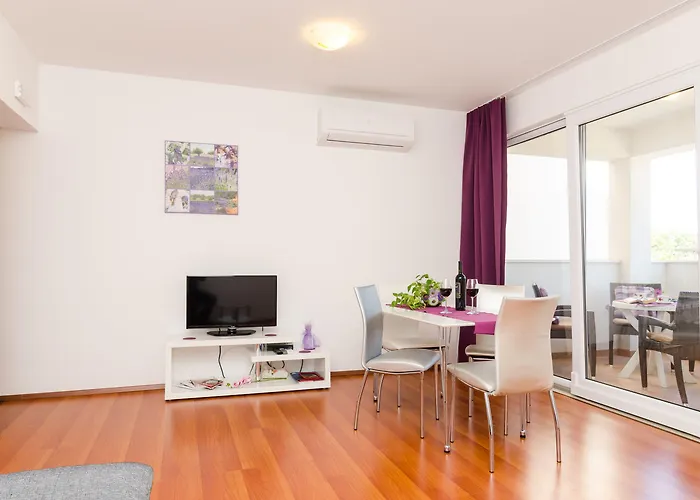 Apartament Ira *