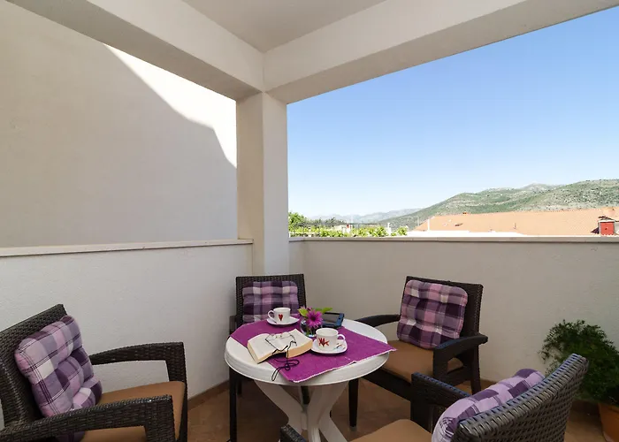 Ira Apartament *