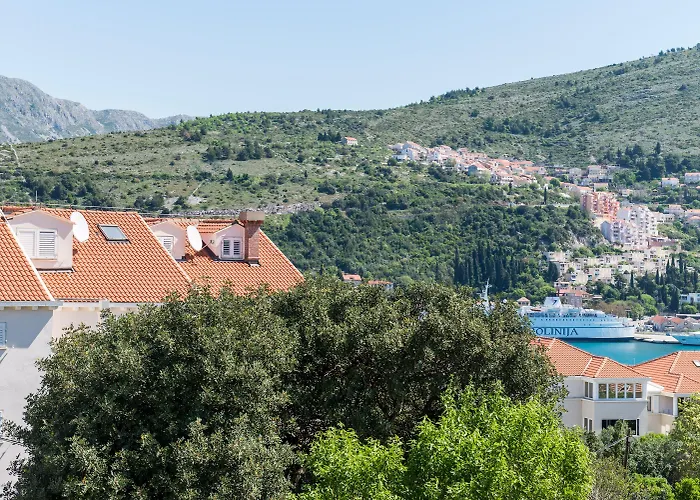 Ira Dubrovnik